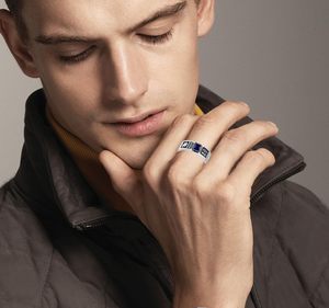 Tùy chỉnh <span class=keywords><strong>2025</strong></span> cao đẳng <span class=keywords><strong>Class</strong></span> Nhẫn cá nhân High School đồ trang sức tốt nghiệp cho nam giới phụ nữ Sterling Silver nhẫn thời trang - Product Image 3