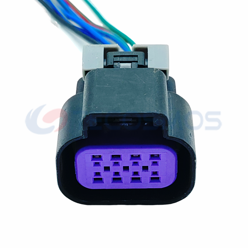 Automobile Waterproof Wiring Harness Connector Plug 15326835