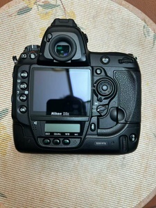 Appareil photo reflex numérique plein format CMOS <span class=keywords><strong>D3X</strong></span> 24,5 MP avec vidéo Full HD, écran >3 pouces, emplacement pour carte SD - Product Image 2