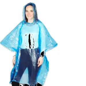 Poncho de lluvia de PE azul promocional de fábrica desechable impermeable para adultos para acampar al aire libre diseño de tamaño de logotipo personalizable