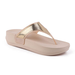 Sandales compensées décontractées d'été pour femmes, <span class=keywords><strong>tongs</strong></span> à <span class=keywords><strong>semelle</strong></span> épaisse, vente en gros - Product Image 3