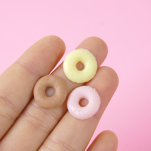 Adornos y Accesorios de Donuts en Miniatura de PVC, Juguetes de Postres Simulados DIY, Pasteles, Accesorios para Donuts - Product Image 4