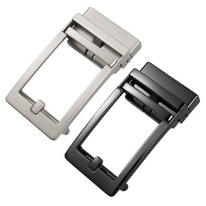 Hebilla <span class=keywords><strong>de</strong></span> Cinturón Automática <span class=keywords><strong>de</strong></span> Lujo para Hombre con Logotipo Personalizado, Fabricada en Aleación <span class=keywords><strong>de</strong></span> Zinc Plateada, Venta al Por Mayor - Product Image 4