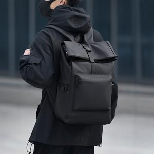 Sac à dos décontracté à rabat grande capacité pour hommes, design sportif tendance et élégant pour le collège, les voyages d'affaires et les activités sportives - Product Image 5