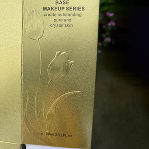 Cajas de <span class=keywords><strong>papel</strong></span> de embalaje de limpiador facial reciclable respetuoso con el medio ambiente, logotipo personalizado en relieve de flores - Product Image 1