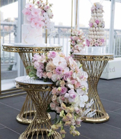 Expositor de Pasteles en Espiral de Lujo con Forma de Reloj de Arena, Soporte Redondo de Acero Inoxidable Dorado para Tartas de Boda, Set de Mesa para Postres para Alquiler en Fiestas