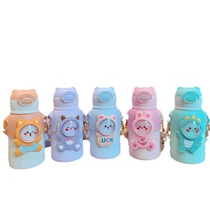 Taza infantil aislada, linda y divertida, taza de agua de acero inoxidable 316 de grado alimenticio, taza con pajita portátil de dibujos animados para estudiantes y niños - Product Image 6