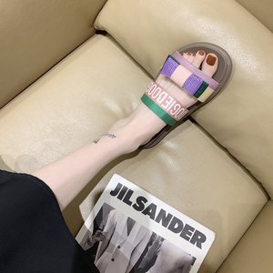 รองเท้าแตะแฟชั่นผู้หญิงแบบสายคู่ พื้นเรียบ สวมใส่ได้ทั้งในและนอกบ้าน สีสันสดใส สายรัดโบว์ยาง สำหรับรองเท้าสลิปเปอร์ ไซส์ใหญ่ กันลื่น ระบายอากาศได้ดี - Product Image 6