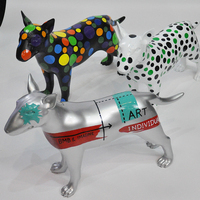 Figurine de Beagle grandeur nature réaliste OEM Statue en résine d'animal écologique pour la décoration intérieure Vente en gros Statue de chien à vendre