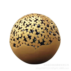 Sculpture sphérique creuse en acier inoxydable, motif géométrique abstrait, décoration extérieure à poser au sol, pièce unique ronde faite à la main - Product Image 4