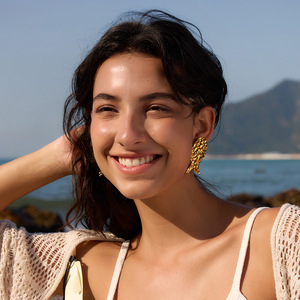 <b>Stud</b> Earrings Animal Shape <b>Titanium</b> Steel Golden Fish Lobster Design Fashion Jewelry For Women Beach Holiday Style - Product Image 3