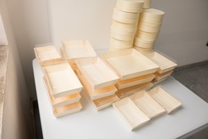 ถาดเสิร์ฟไม้แบบซ้อนได้: ถาดปลอดพลาสติก ย่อยสลายได้ ปลอดภัยสำหรับอาหาร เหมาะสำหรับจัดแสดงขนมหวาน <span class=keywords><strong>ผล</strong></span><span class=keywords><strong>ไม้</strong></span> และผัก - Product Image 6