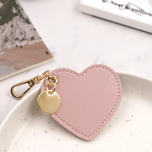 Porte-clés Cœur en Cuir PU Créatif et Adorable, Léger et Durable, Idéal pour <span class=keywords><strong>Voiture</strong></span> et Sac, Multi-Occasions - Meilleure Vente - Product Image 2