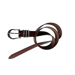 Ceinture vintage de luxe tendance avec logo personnalisé, unisexe, style western, en cuir de vachette artisanal, écologique, avec boucle carrée en acier massif - Product Image 4