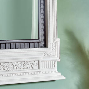 Miroir mural rustique et écologique pour salon, grand format, avec cadre en bois blanc et noir et motif floral sculpté - Product Image 5