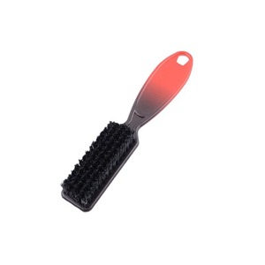 Venta al por mayor <span class=keywords><strong>de</strong></span> nylon iónico <span class=keywords><strong>cepillo</strong></span> <span class=keywords><strong>de</strong></span> limpieza del cabello <span class=keywords><strong>cepillo</strong></span> <span class=keywords><strong>de</strong></span> Peine colorido con mango <span class=keywords><strong>de</strong></span> plástico para uso doméstico <span class=keywords><strong>Barbero</strong></span>'s Must-Have - Product Image 5