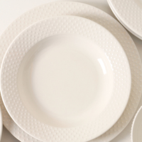 Ensemble de 32 pièces pour restaurant de style moderne, vente en gros de porcelaine fine en os, ensemble de table en porcelaine avec emballage en boîte