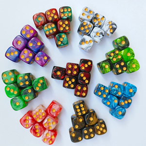Vente en gros de dés D6 en vrac, 16 mm, en acrylique bicolore à motif marbré, six faces, pour jeux de société, casino et fêtes - Product Image 1