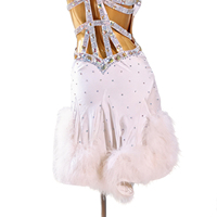 Robe de concours de danse latine LD004 en plumes blanches pour femmes, avec strass, col en V, bretelles croisées dans le dos, costume de danse de salon, samba, cha cha