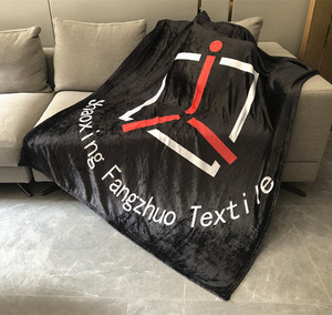 Tùy Chỉnh Sang Trọng Thiết Kế Logo Tên Thăng Hoa In Flannel Lông Cừu Chăn Mềm Cho Màu Hồng Với Dot Mô Hình Dệt Kim Kỹ Thuật Moq 50 - Product Image 5