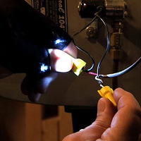 Gants pratiques et durables pour outils à main et équipement de plein air, respirants, imperméables, avec lumière LED haute luminosité, outils de sauvetage