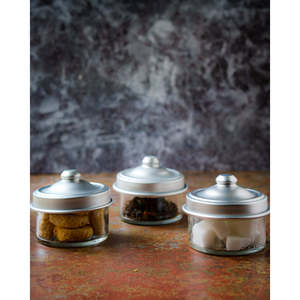 Set di Tre Barattoli in Cristallo e Alluminio Stile Industriale per Cucina e Bagno - Product Image 4