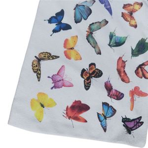 Bolsa Organizadora de Viaje Personalizable con Estampado de Mariposas, Cierre Duradero para Artículos de Aseo y Cosméticos, Bolsa de Maquillaje Moderna con Letras - Product Image 6