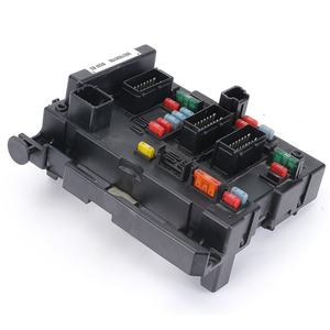 Boîtier de fusibles le plus vendu 9657608780 BSM B3 pour Citroën C3 C5 C8 Xsara Picasso Peugeot 206 207 307 406 807 - Product Image 4