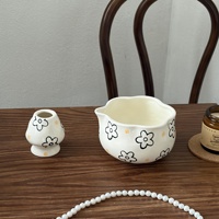 Bol à matcha en céramique peint à la main avec bec verseur, ensemble Chasen, bol à matcha traditionnel pour cérémonie du thé, Chawan, support pour fouet à matcha