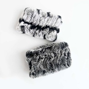 Cache-cou en <span class=keywords><strong>fourrure</strong></span> de lapin Rex tricoté pour <span class=keywords><strong>femme</strong></span> - <span class=keywords><strong>Snood</strong></span> douillet de style cocon - Luxueusement doux et dense pour les températures extrêmes - Product Image 3