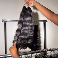 Cheveux humains bruts non traités, extensions naturelles en vrac de temple indien du Sud