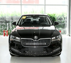 <span class=keywords><strong>Skoda</strong></span> <span class=keywords><strong>Superb</strong></span> 2021 1.5L TSI 330 DSG Edizione Lusso, Berlina di Medie <span class=keywords><strong>Dimensioni</strong></span>, Disponibile per Esportazione Globale - Product Image 2