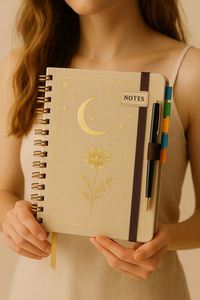 Carnet A5 à couverture rigide en cuir estampé motif spirale fleur de lune, papeterie esthétique, journal, porte-stylo, intercalaires, cadeau personnalisé - Product Image 2