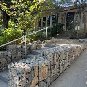 Çin'de yapılan ucuz fiyat kaynaklı Gabion galvaniz gabyon kutu kaynaklı Gabion tasarım