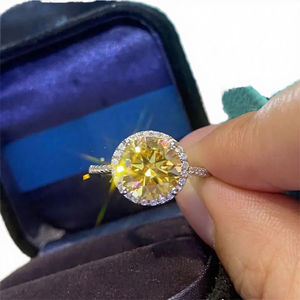 Anillo de Compromiso de Plata de Ley con Moissanita Amarilla Limón, Diseño de Flor, Certificado GRA, 3.0 Quilates, Joyería de Lujo, Regalo para Mujer - Product Image 4
