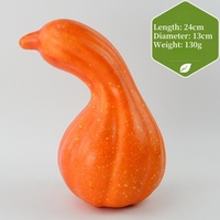 Grand ensemble d'accessoires décoratifs d'Halloween en mousse plastique haute fidélité, comprenant des fleurs de citrouille et des légumes artificiels, pour événements intérieurs