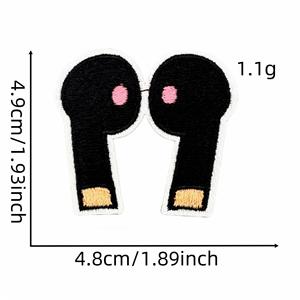 Nouvelle broderie thermocollante mignonne Patte de chat noire et rose, Nœud, Bouche, Guitare, Patch Ok pour la décoration - Product Image 4