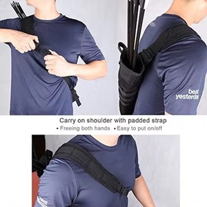 Échantillon gratuit : Équipement de chasse traditionnel avec arc long, sac de transport en cuir pour arc et carquois à flèches avec sangles réglables, organisateur de flèches - Product Image 6