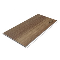 Panneau mural en PVC à grain de bois stratifié, carrelage de plafond en PVC pour faux plafond