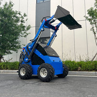 Mini-chargeuse compacte sur roues diesel hydraulique certifiée CE avec attache pour palettes, petite chargeuse sur roues
