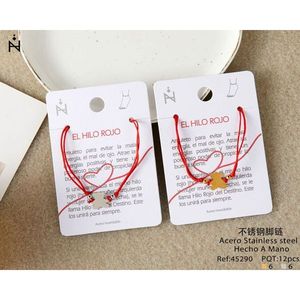 Cavigliera da donna in acciaio inossidabile con orsetto, ciondolo con filo rosso, talismano portafortuna, accessorio di moda. - Product Image 1