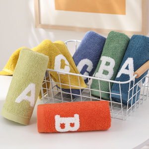 Serviette de toilette en coton 100% avec lettres <span class=keywords><strong>ABC</strong></span> brodées, douce et moelleuse, en tissu éponge, pour la maison, la salle de bain, usage quotidien - Product Image 5