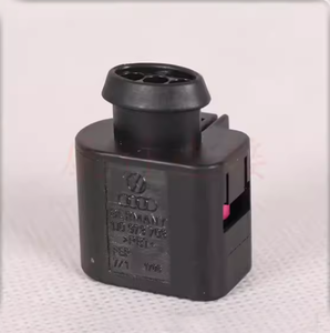Nuevo Conector Original 1717888-1 con Carcasa de Plástico, Disponible en Grandes Cantidades a Bajo Precio - Product Image 4