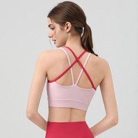 Nouveau soutien-gorge de sport personnalisé pour femme avec logo, dos croisé contrastant, respirant, maintien moyen, pour yoga et fitness, vente en gros