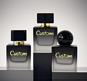 Luxe Vierkante Glazen Parfumflesjes Met Vierkant Transparant Zwart Houten Deksel 50Ml Met Pompsproeikop Met Verpakkingsdoos - Product Image 1