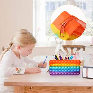 Pop It Federmäppchen Bubble Stiftbox Kinder Silikon Fidget Sensorik-Spielzeug Kosmetiktasche Große Kapazität Stressabbau Bürobedarf - Product Image 3