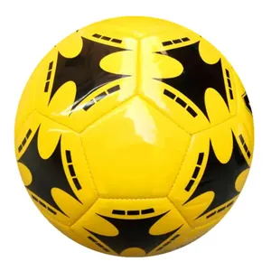 ฟุตบอล Soccer Max Pro คุณภาพสูง ขนาด 5 และ 4 พร้อมออกแบบโลโก้ตามสั่ง ไนลอนพร้อมไส้ใน สำหรับฝึกซ้อม ขายส่ง - Product Image 3