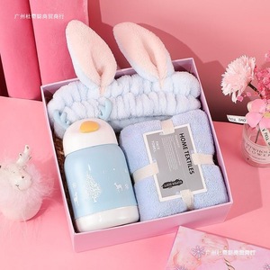 ชุดของขวัญส่วนตัว ผ้าขนหนูและกระติกน้ำลายกระต่ายสีชมพู ของใช้ในบ้านสำหรับเด็กผู้หญิง - Product Image 4
