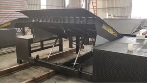 Depoya Özel 1T-15T Sabit Hidrolik Rampa Eğimi Kaymaz Konteyner Yükleme Boşaltma Rampası - Product Image 6