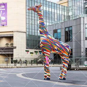 Escultura de Jirafa de Tamaño Real Personalizada de Fábrica <span class=keywords><strong>para</strong></span> Decoración de Centros Comerciales, Escultura Artística <span class=keywords><strong>para</strong></span> Exteriores - Product Image 2